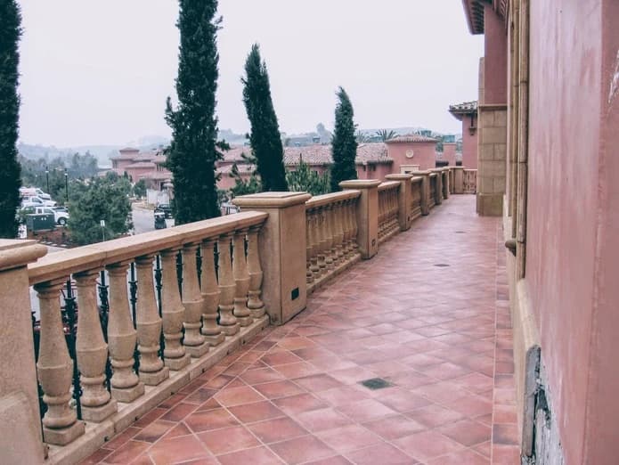 balconies 3